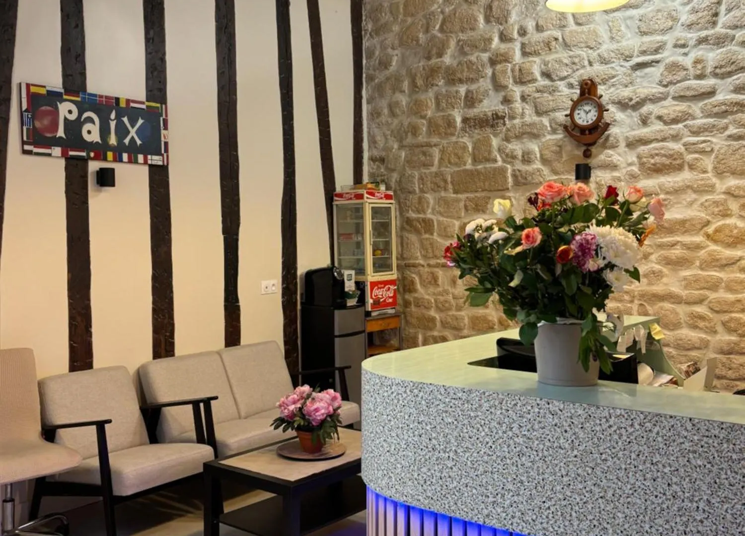 Des Fontaines 2*