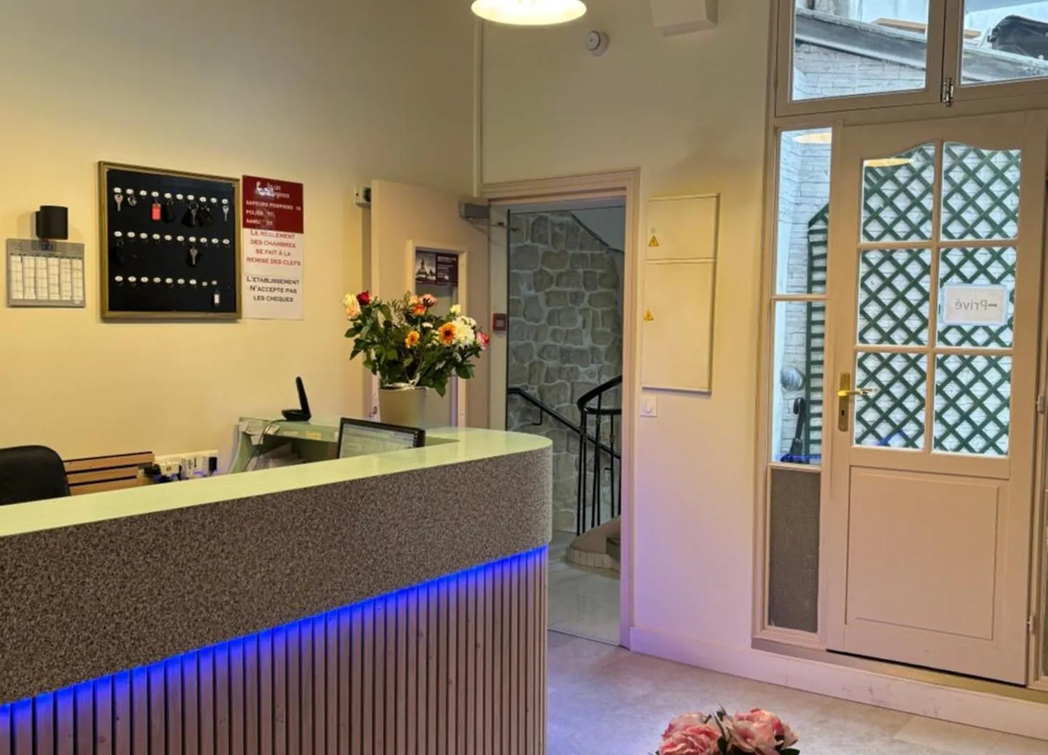 Des Fontaines Hotel